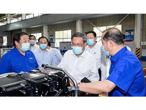 李強總理：加快充電樁建設！